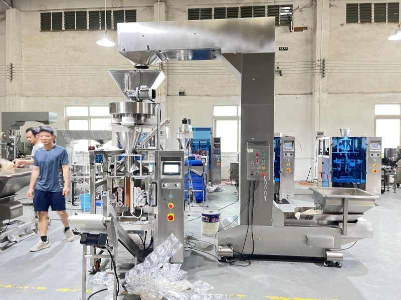 How to choose granule packing machine